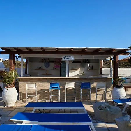 Apartment Theologos *