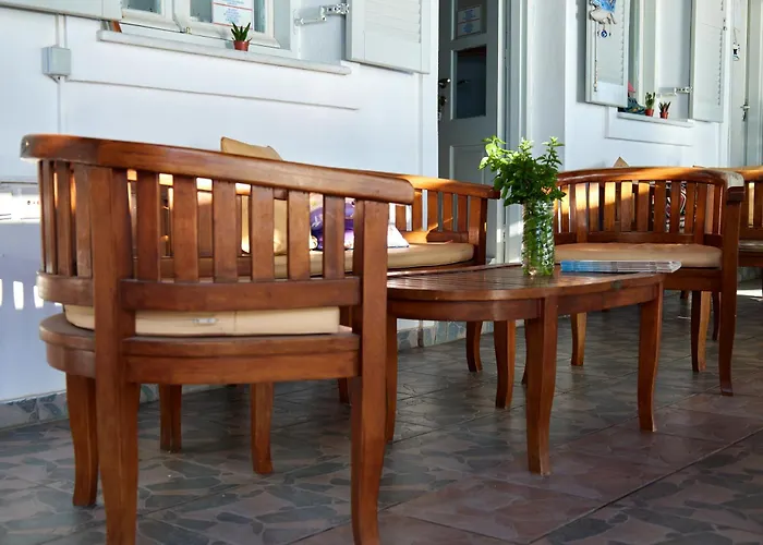 Theologos Antiparos Town