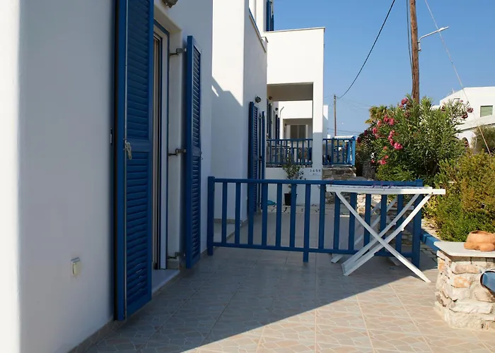 Theologos * Antiparos Town